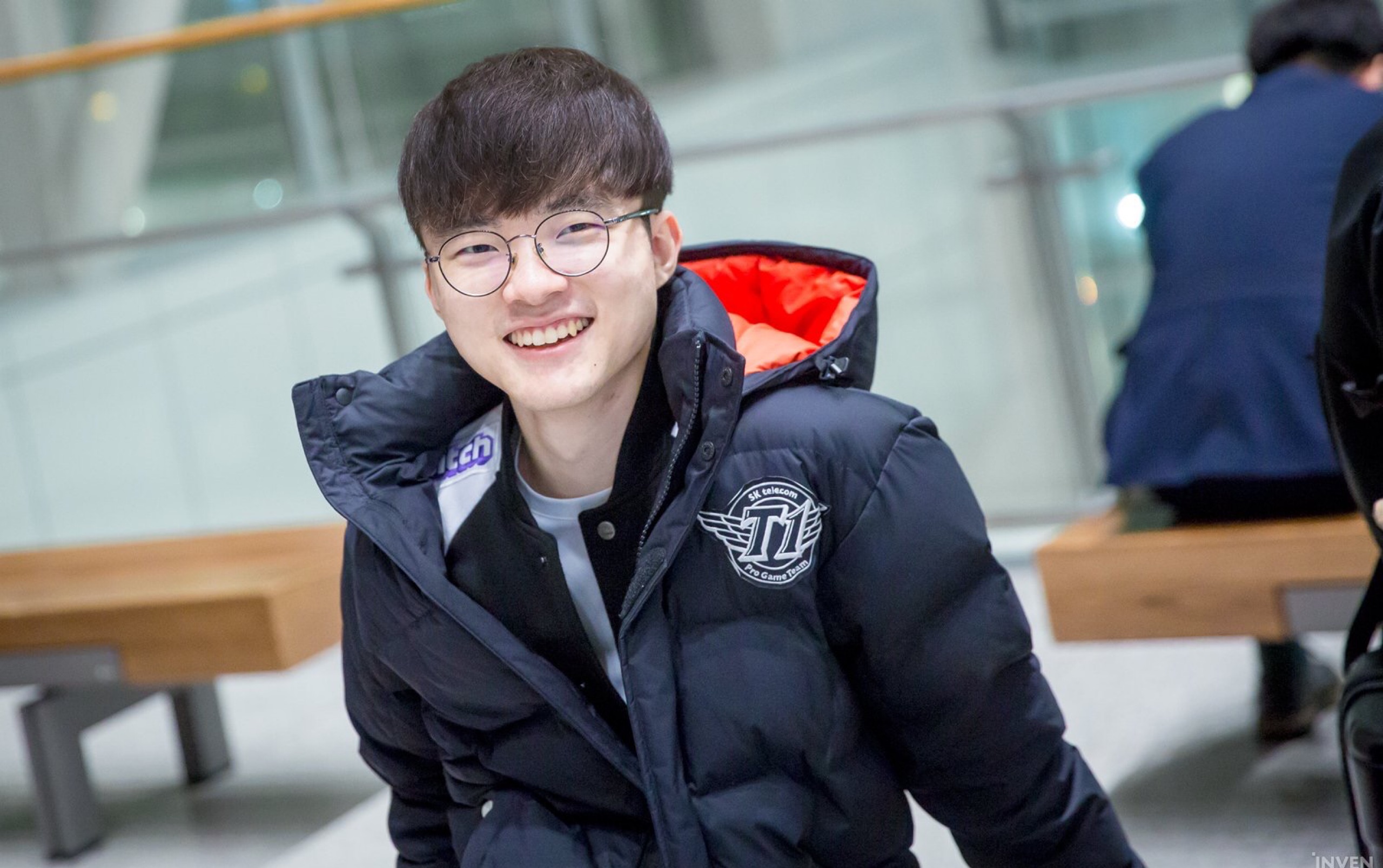 保持记录 NAVI连续10届BLAST小组赛成功出线